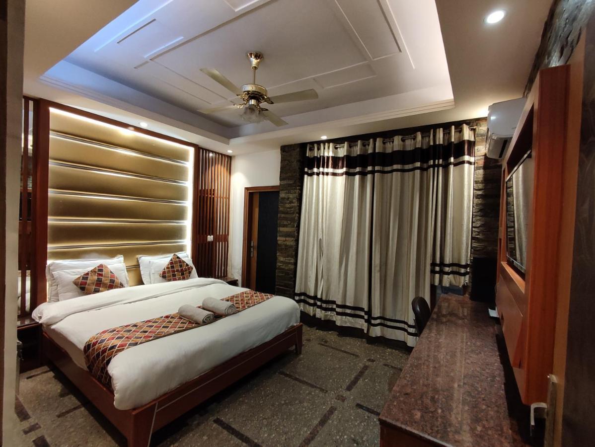 Stay @ 203 Noida Exterior photo